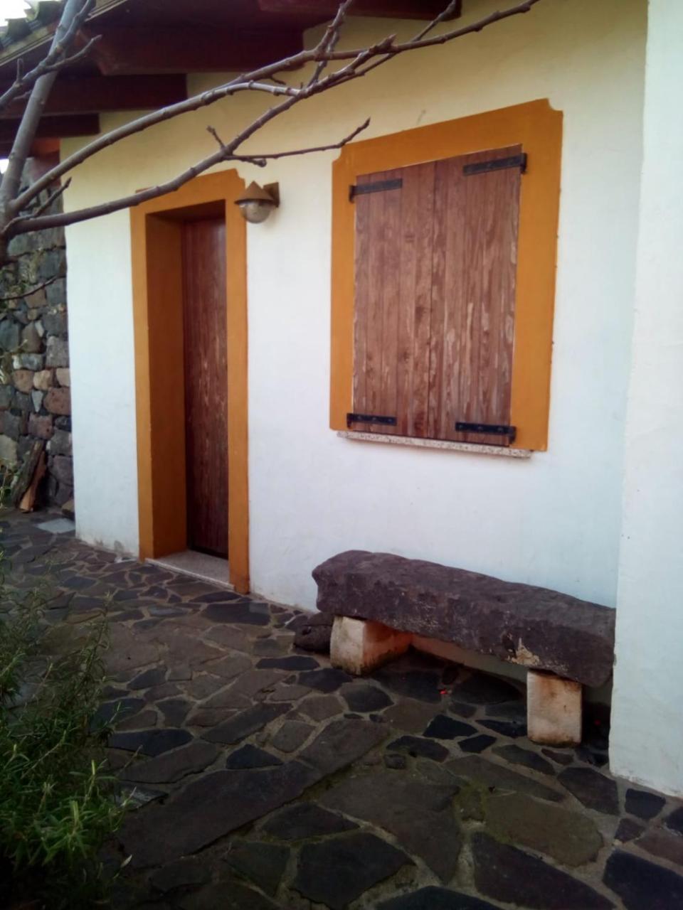 Sagama Agriturismo Su Nuratoluヴィラ エクステリア 写真